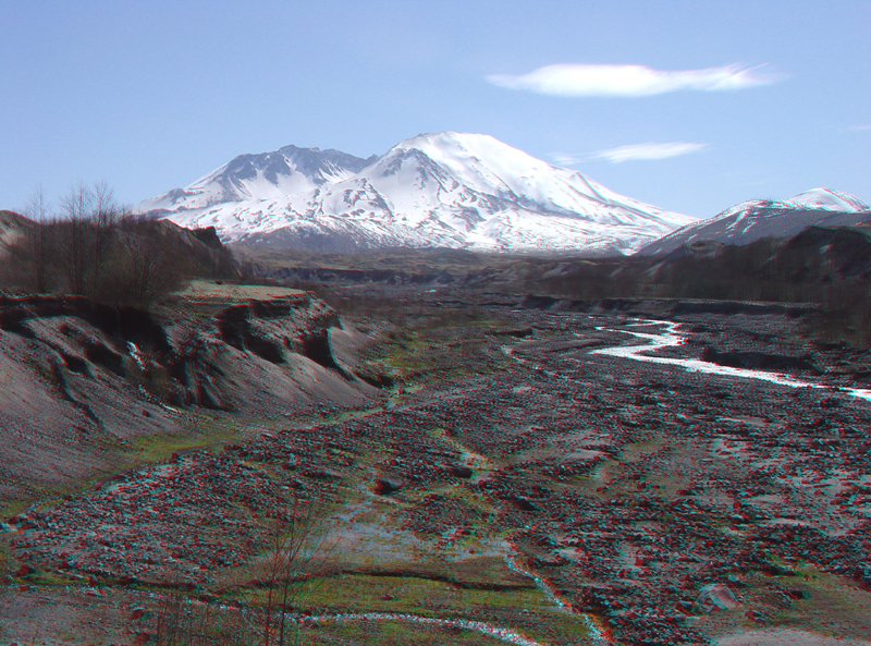 Toutle River terraces and Mount St. Helens
