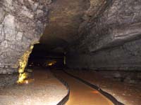 Solution weathering in Mammoth Cave