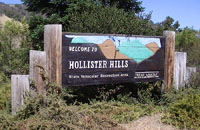 Hollister Hills sign