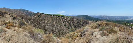 Panoramic view looking south from near where the fault crosses the the unpaved part of Nate Harrison Grade. The unpaved 4WD road connects to Boucher Hill in Palomar Mountain State Park but is not recommended for regular 2WD  cars.