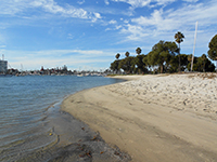View of Glorieta Bay Beach near faultline with Hotel Del Coronado.