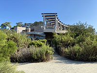 The San Elijo Lagoon Environemtnal Nature Center is the best place to start a visit to the lagoon and trails.