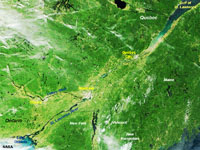 Satellite image map of the St. Lawrence Valley Province, highlighted in light green, between Late Onterio and the Gulf of St. Lawrence.