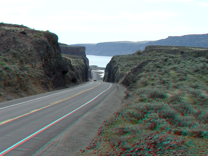 Road cut near Banks Lake