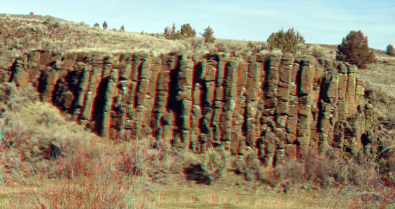 Columnar basalt along US Highway 26