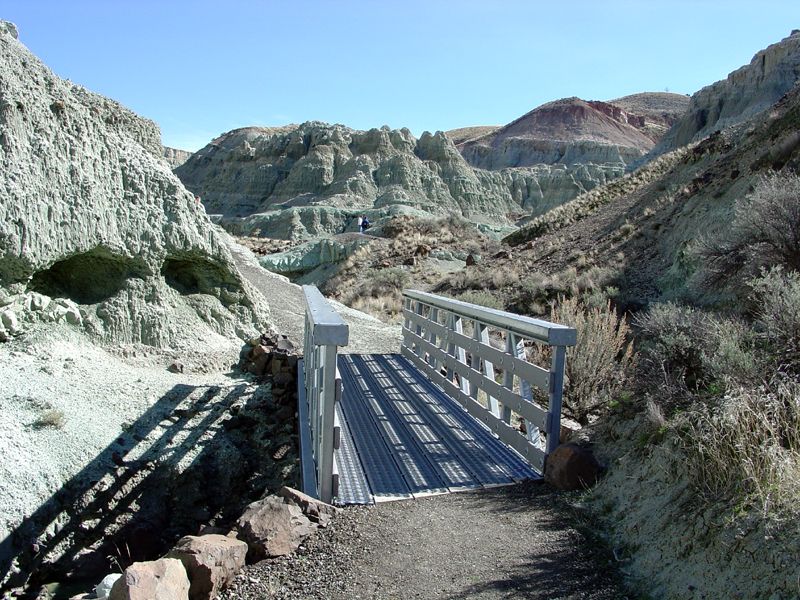 Blue Basin Trail, Sheep Rock Unit, John Day Fossil Beds National Monument