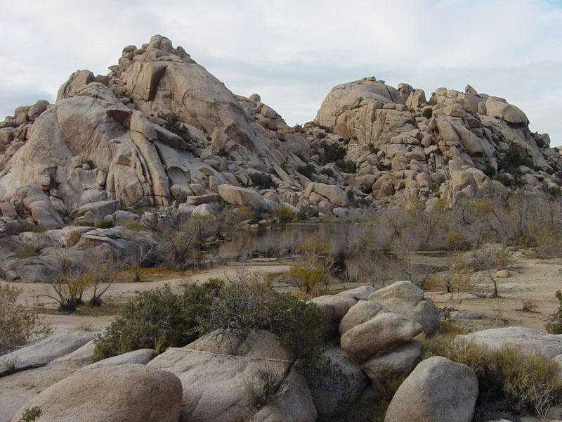 Barker Reservoir in the Wonderland of Rocks