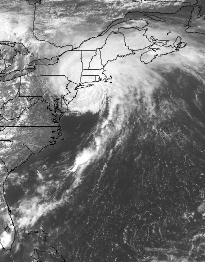 NOAA weather satellite image of Hurricane Bertha in 1996