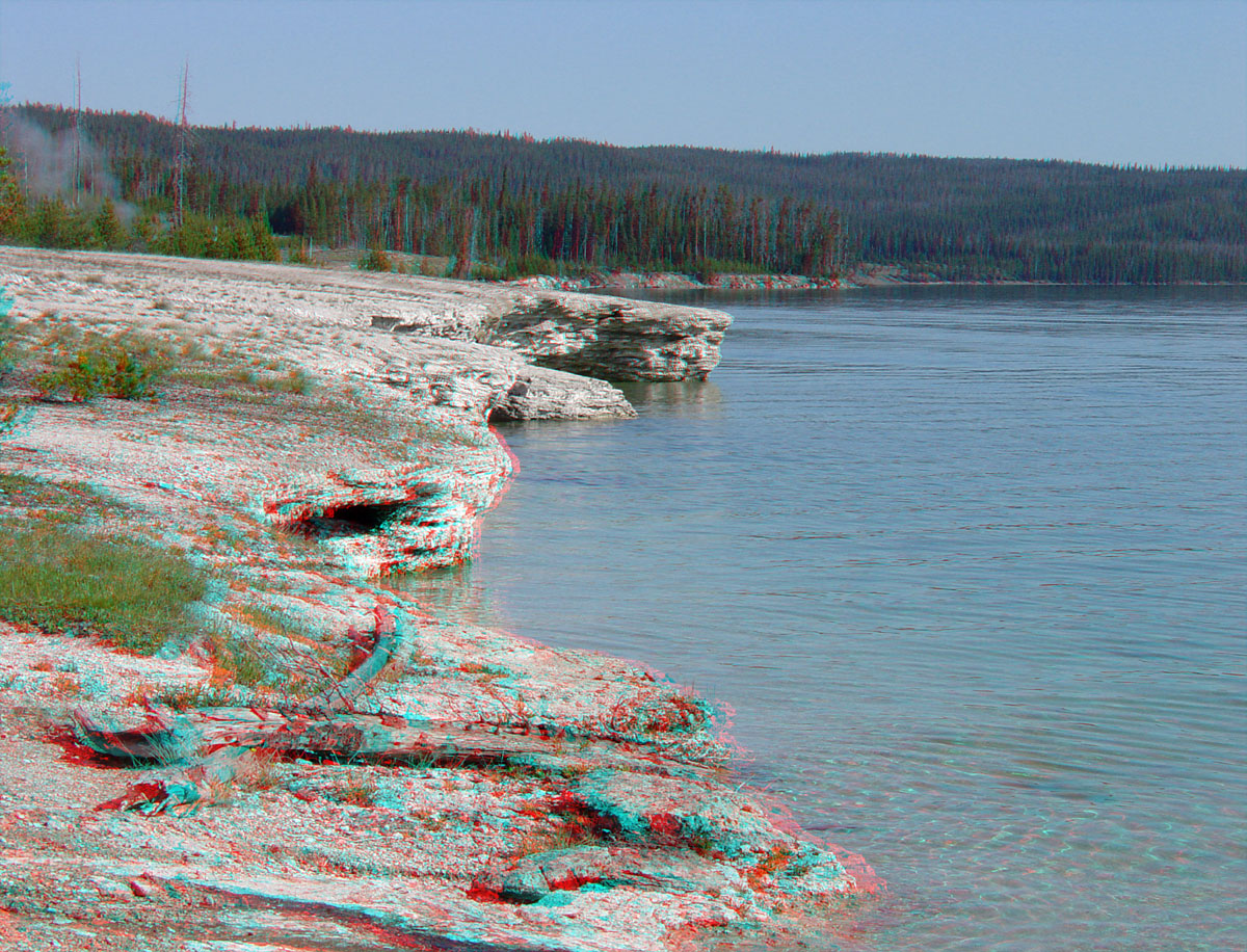 Sinter cliffs along the shore of Yellowstone Lake