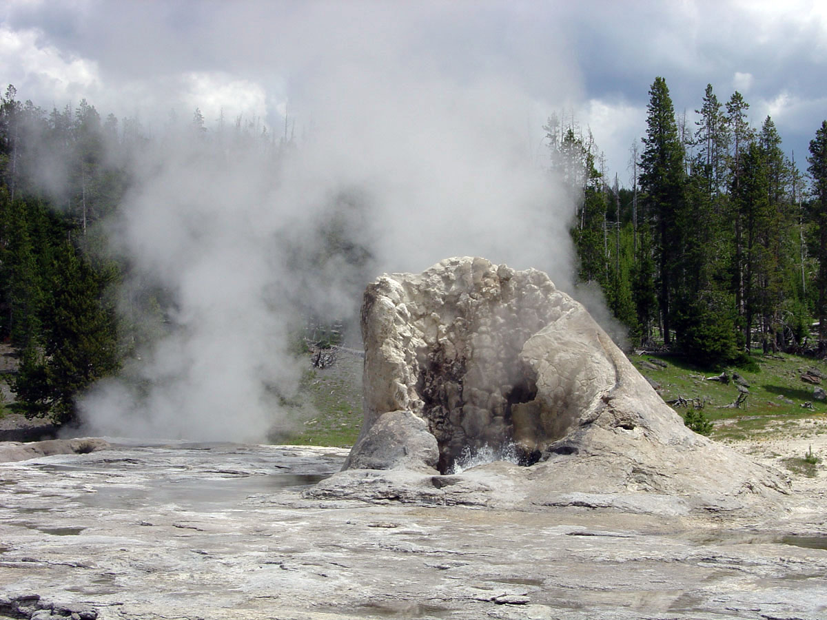 Giant Geyser