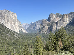 Tunnel View Overlook of Yosemite Valley in afternoon light.