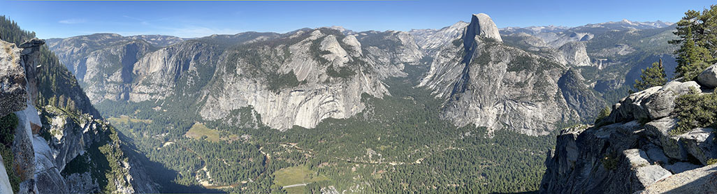 Panoramic View of Yosemite Valley from Glacier Point Overlook